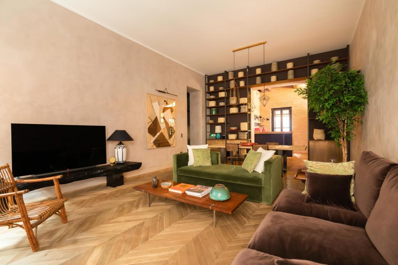 Appartamento Casa Terra, A Burghesius Roma