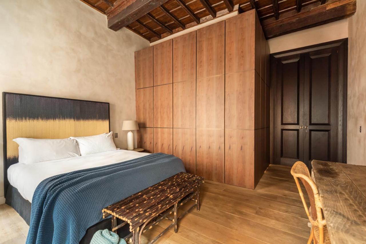 Appartamento Casa Terra, A Burghesius Roma